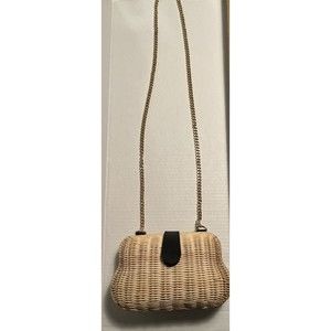 Clamshell Straw Handbag - A New Day™ Natural- Gold Hardware Black Lining